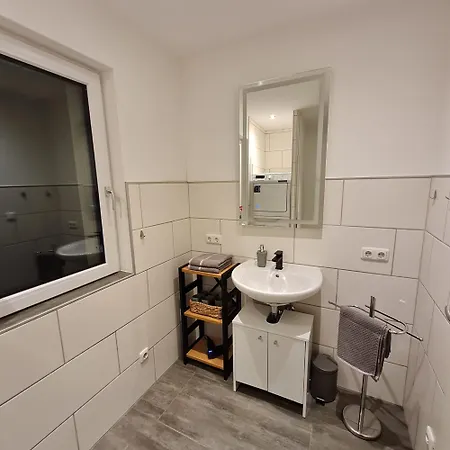 Sarahs Village Apartment *